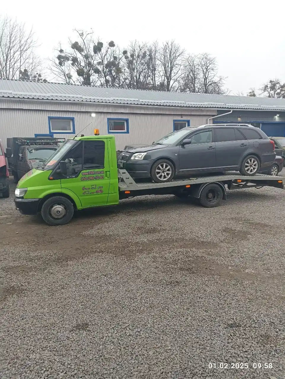 Эвакуация авто и перевозка техники в Харькове